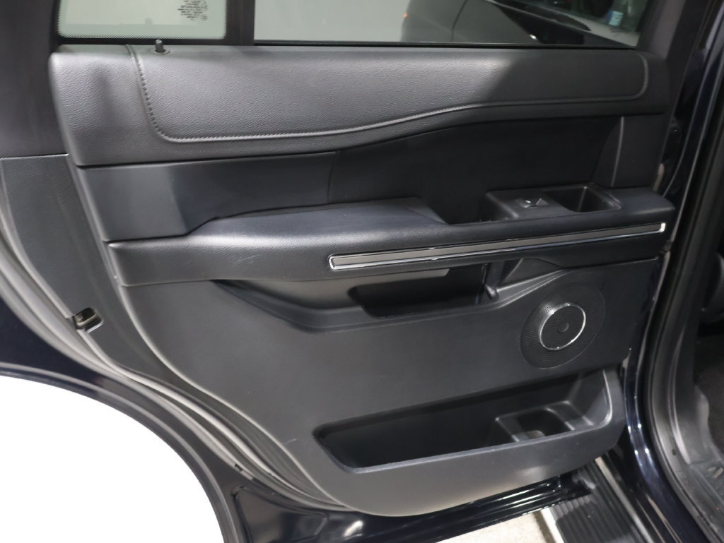 Used 2021 Ford Expedition XLT AWD/4WD image 50