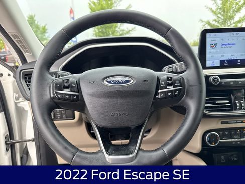 Used 2022 Ford Escape SE w/ Convenience Package AWD/4WD image 18