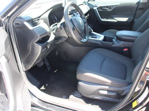 Certified 2024 Toyota RAV4 LE FWD image 11