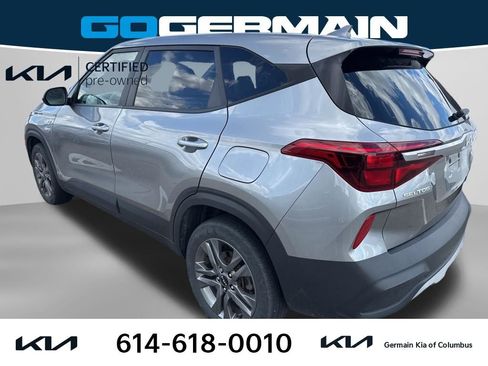 Certified 2023 Kia Seltos LX image 4