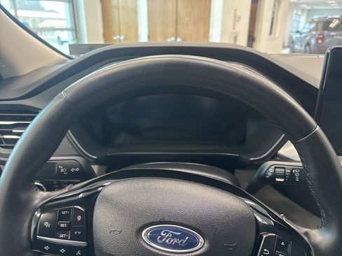 Used 2023 Ford Escape Active w/ Tech Pack #2 image 4