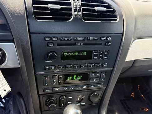 Used 2002 Ford Thunderbird RWD image 9