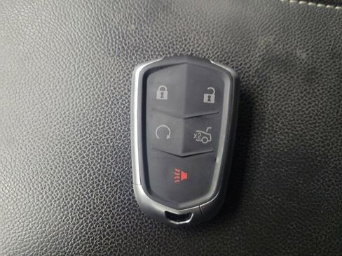 Used 2019 GMC Acadia SLT image 32