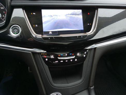 Certified 2023 Cadillac XT6 Sport AWD/4WD image 18