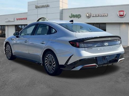 Used 2025 Hyundai Sonata SEL FWD image 5