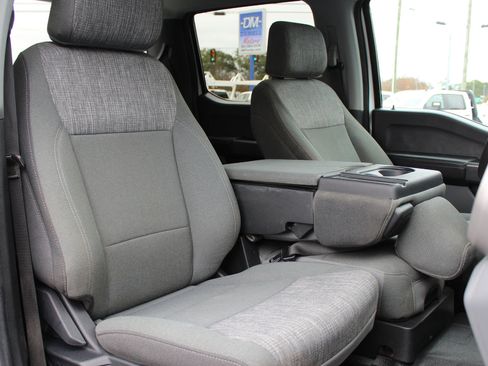 Used 2023 Ford F350 XLT w/ FX4 Off-Road Package image 37