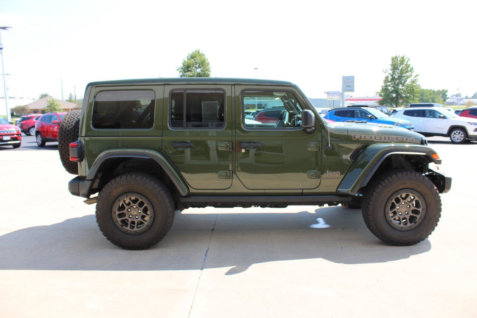 Certified 2023 Jeep Wrangler Unlimited Rubicon 392 w/ Xtreme Recon 35" Tire Package AWD/4WD image 6