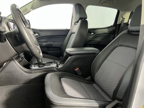 Used 2022 Chevrolet Colorado Z71 w/ Safety Package image 26