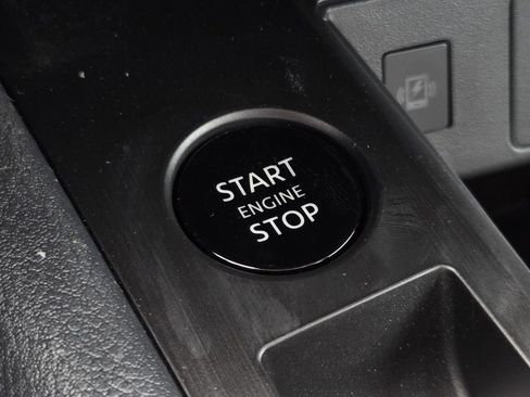 New 2026 Nissan Kicks S image 26