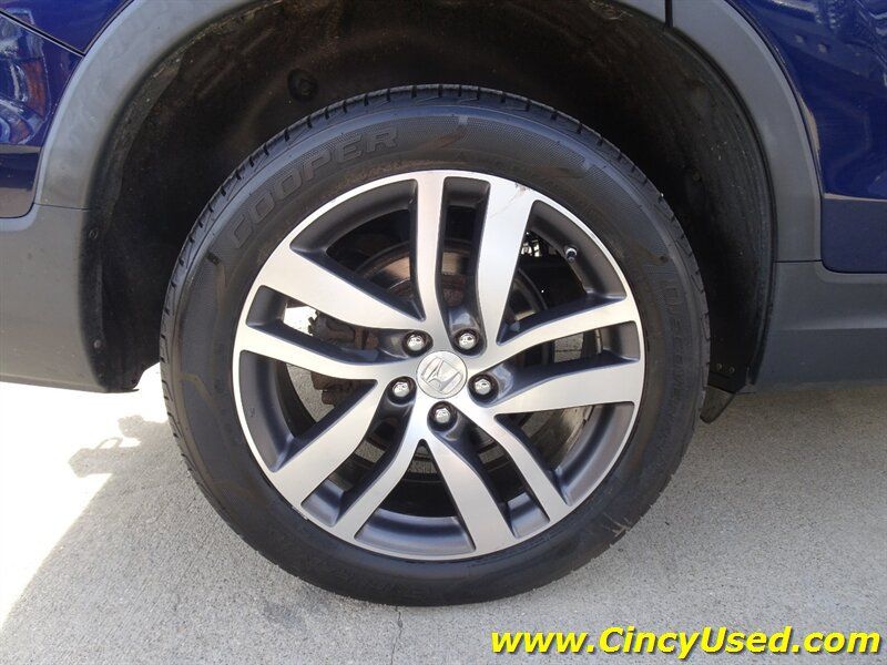 Used 2017 Honda Pilot Touring image 32