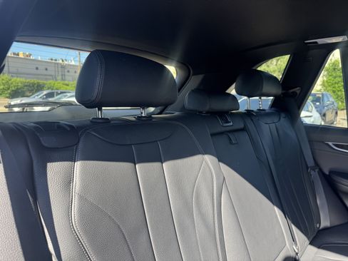 Used 2018 BMW X5 xDrive40e AWD/4WD image 28