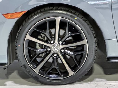 Used 2020 Honda Civic Sport Touring image 13