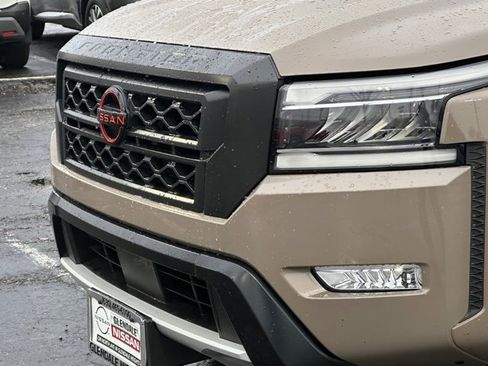 Used 2023 Nissan Frontier PRO-4X w/ Technology Package image 8