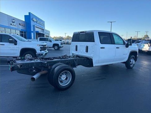 Used 2024 Chevrolet Silverado 3500 W/T w/ WT Convenience Package image 7