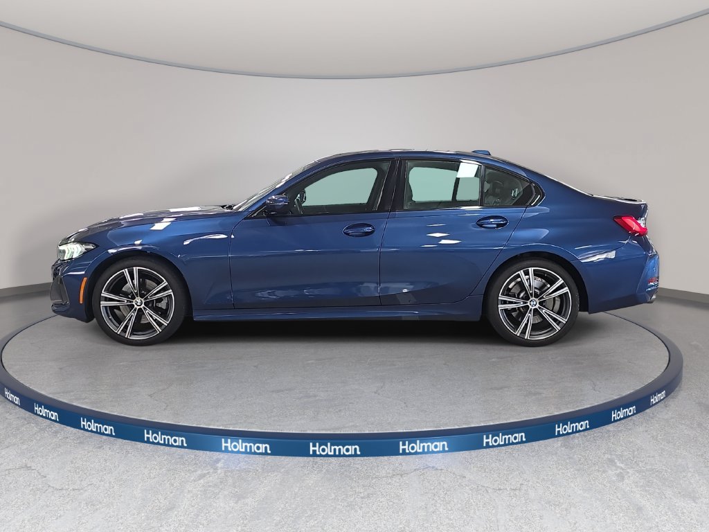 Certified 2023 BMW 330i Sedan w/ Premium Package RWD image 11