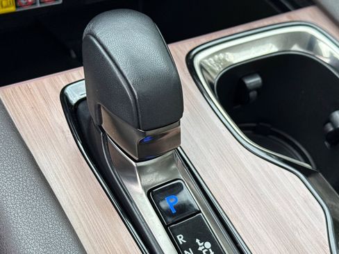 Used 2023 Lexus RX 350 AWD w/ Accessory Package (Z1) image 17