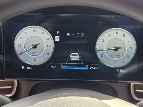 Certified 2024 Hyundai Elantra SEL FWD image 25