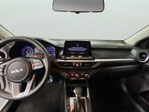 Used 2024 Kia Forte LXS image 14