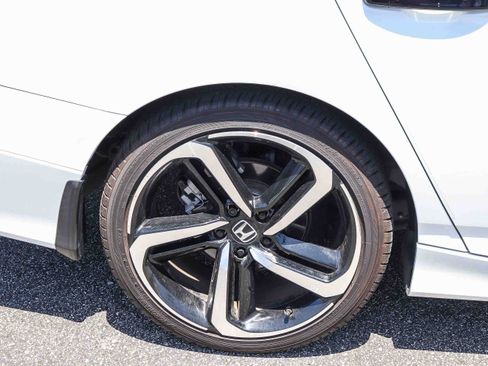 Certified 2022 Honda Accord Sport image 8