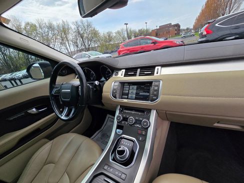 Used 2014 Land Rover Range Rover Evoque Pure Premium image 38