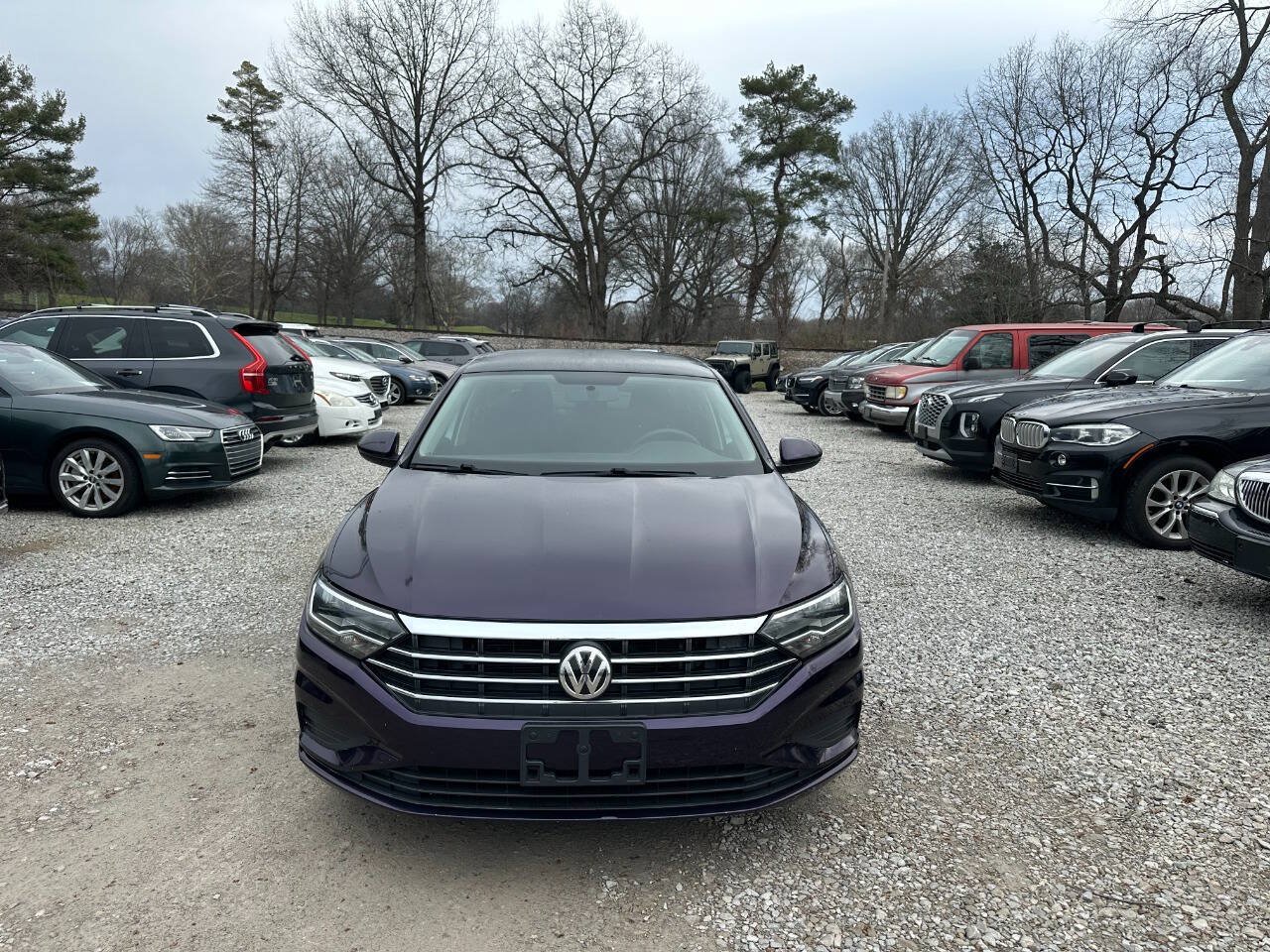 Used 2019 Volkswagen Jetta SE FWD image 2