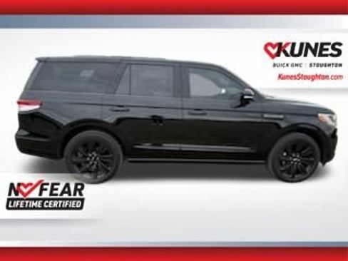 Used 2024 Lincoln Navigator Reserve w/ Equipment Group 201A AWD/4WD image 11