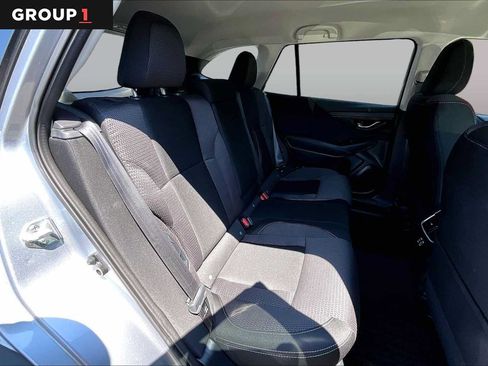 Used 2024 Subaru Outback Premium AWD/4WD image 19