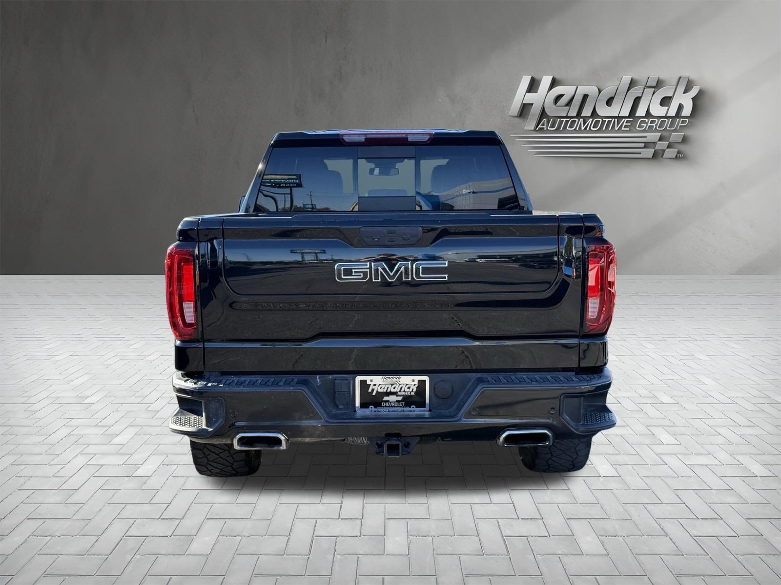 Used 2022 GMC Sierra 1500 SLT w/ SLT Premium Plus Package AWD/4WD image 10