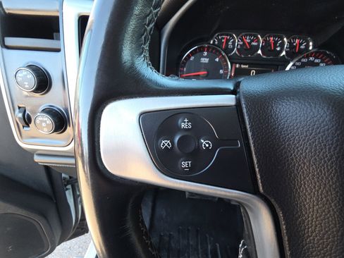 Used 2015 GMC Sierra 1500 SLE w/ SLE Value Package image 19