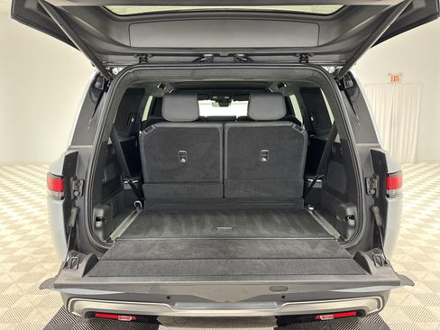 Used 2023 Rivian R1S Launch Edition AWD/4WD image 15