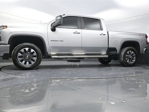 Used 2022 Chevrolet Silverado 2500 LT w/ All Star Edition image 30