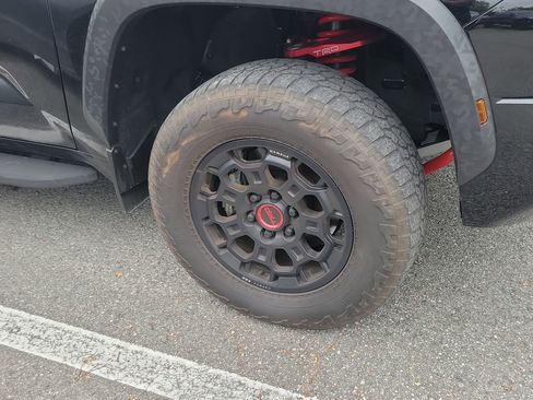 Used 2025 Toyota Tundra TRD Pro AWD/4WD image 10
