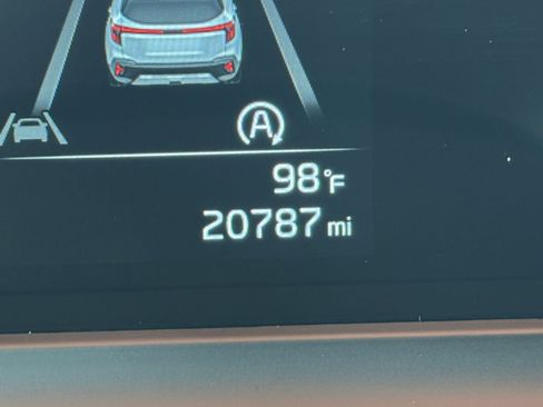 Used 2025 Kia Seltos S image 41