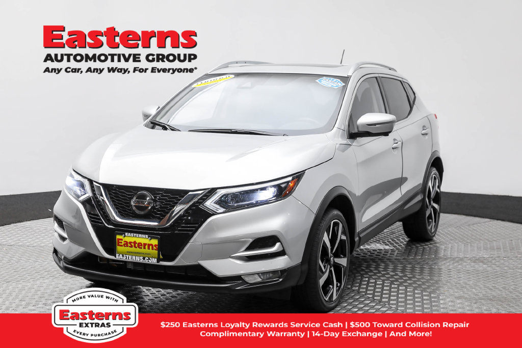 Used 2022 Nissan Rogue Sport SL w/ Premium Package AWD/4WD image 1