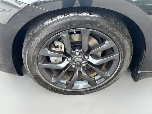 Used 2019 Nissan 370Z Coupe w/ Z34 Heritage Edition - Black RWD image 21