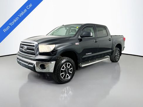 Used 2012 Toyota Tundra 4x4 CrewMax w/ TRD Off-Road Pkg image 4