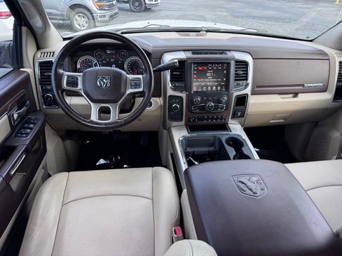 Used 2017 RAM 2500 Laramie AWD/4WD image 6