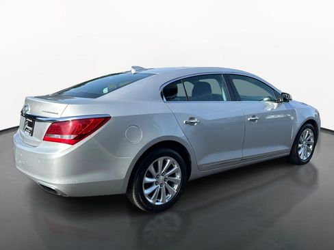 Used 2015 Buick LaCrosse Leather FWD image 3