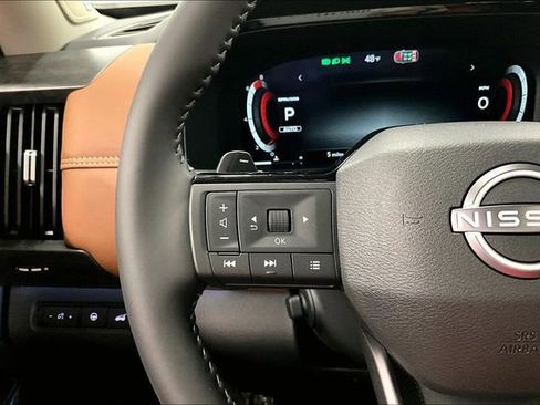 New 2026 Nissan Pathfinder Platinum image 22