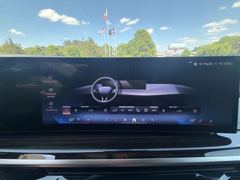 Certified 2026 BMW X5 xDrive40i w/ M Sport Package AWD/4WD image 27