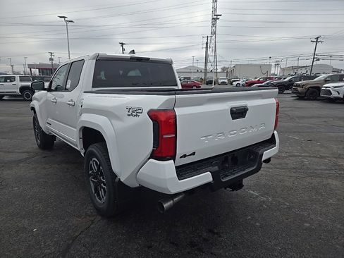 New 2026 Toyota Tacoma TRD Sport AWD/4WD image 5