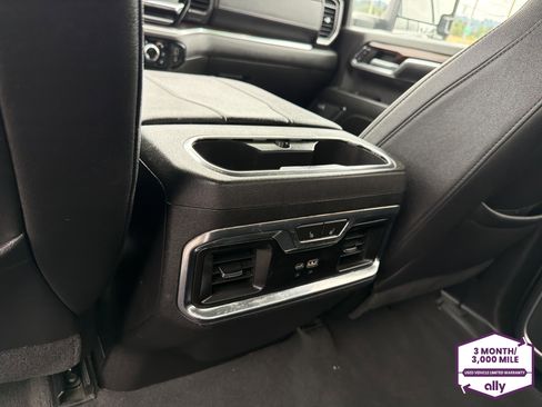 Used 2024 GMC Sierra 3500 SLT w/ SLT Premium Package AWD/4WD image 13
