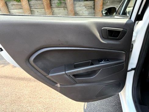 Used 2019 Ford Fiesta SE w/ Equipment Group 201A image 27