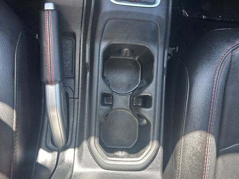Used 2021 Jeep Gladiator Rubicon AWD/4WD image 25