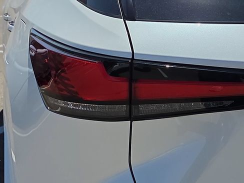 New 2026 Lexus RX 350 w/ Convenience Package AWD/4WD image 11