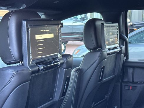 New 2026 Chrysler Pacifica Select image 15