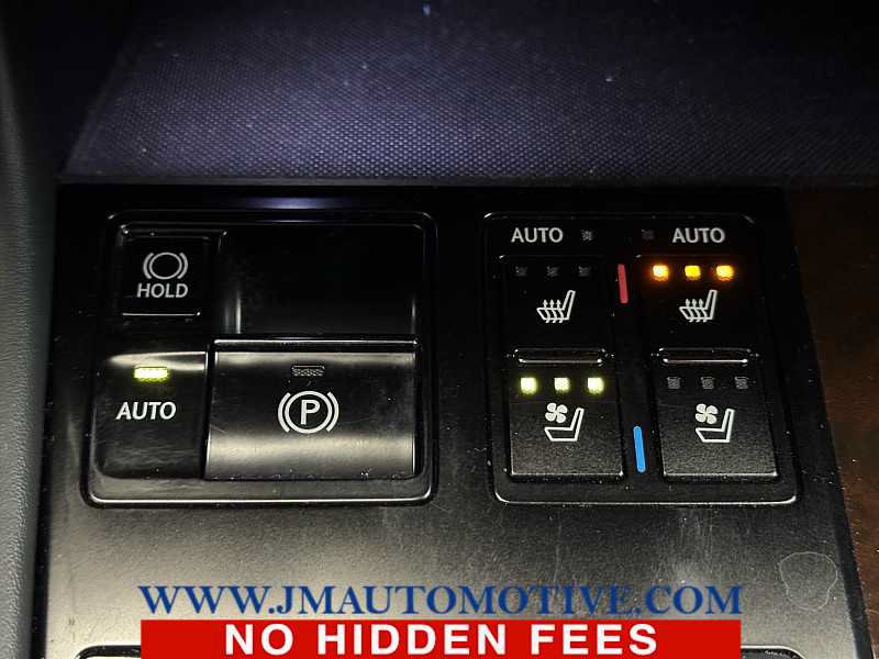 Used 2019 Lexus RX 350 AWD w/ Navigation Package image 38