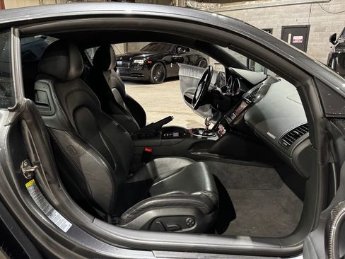 Used 2009 Audi R8 V8 image 21