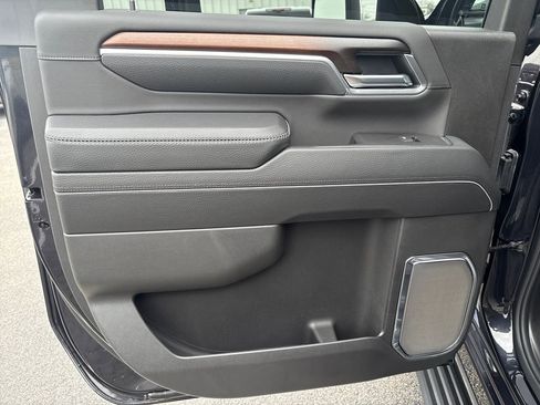 New 2025 GMC Sierra 2500 Denali w/ Denali Reserve Package image 45