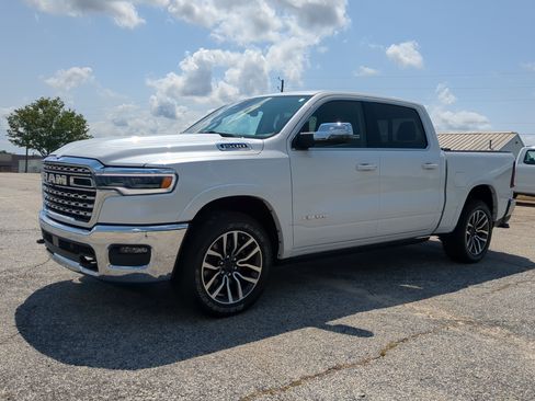 Used 2026 RAM 1500 Limited w/ Bed Utility Group AWD/4WD image 6
